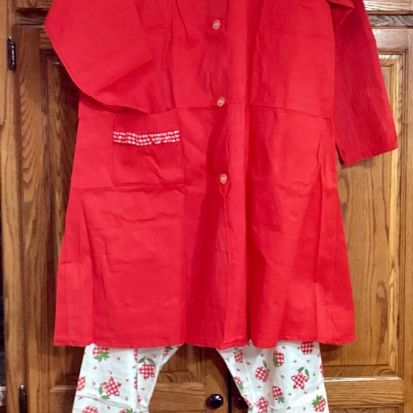 Vintage Pajama & Robe Set - Picture 2 of 16